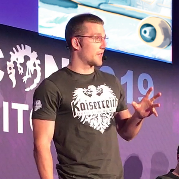 Vincent De Nil giving his talk 'Creating the World of Kaiserreich' at PDX-CON Berlin, 2019